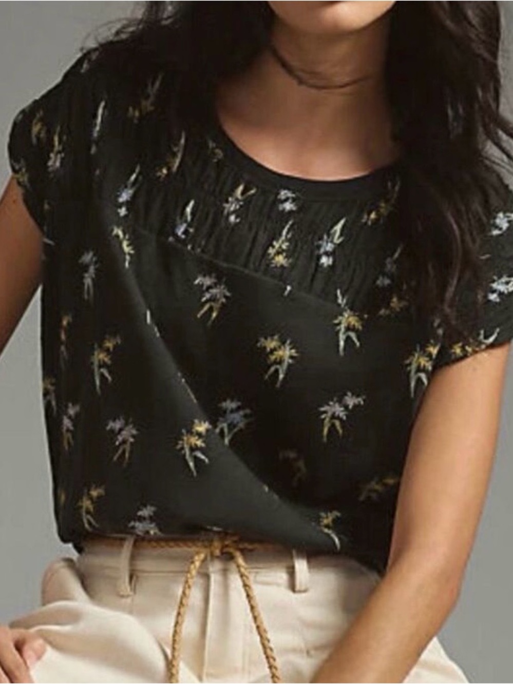 Pilcro 100% cotton Women’s soft black Floral Short-Sleeve Blouse medium